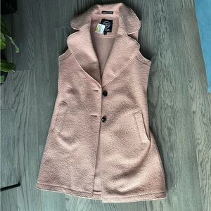 Pink Sleeveless Coat with Buttons